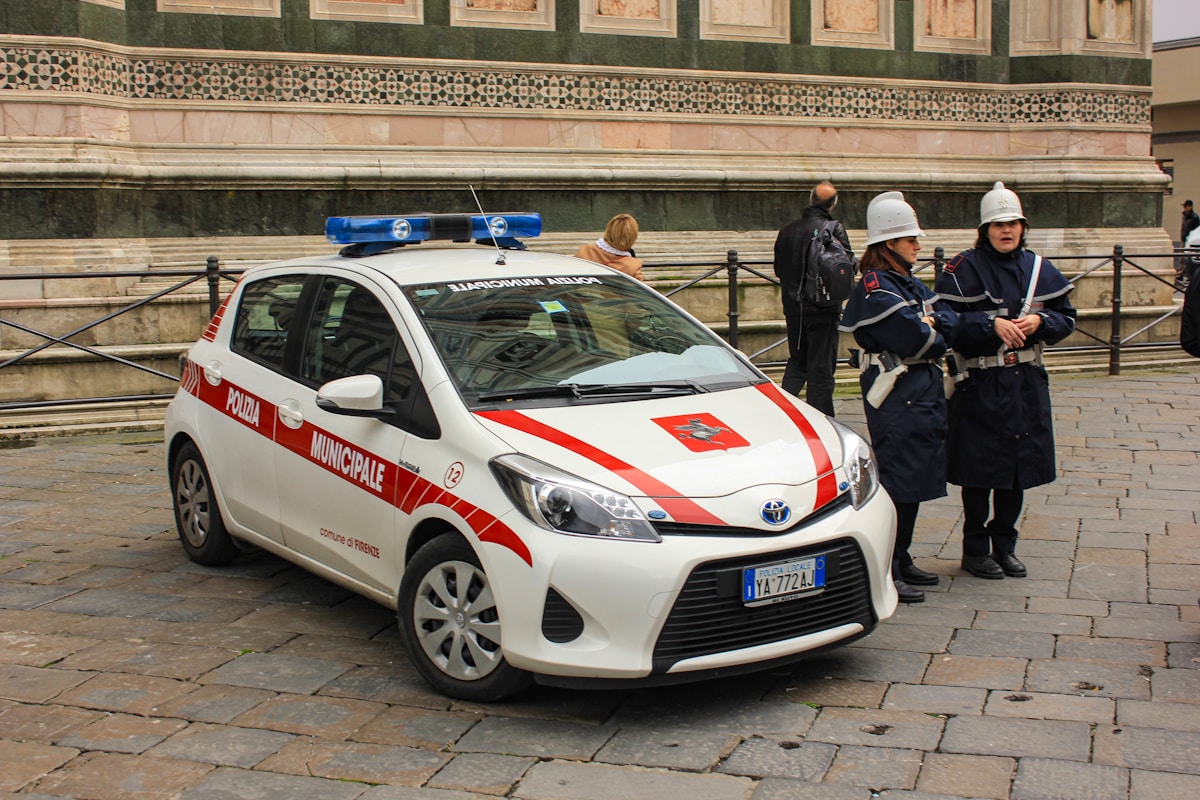 Mobil Patroli Polisi